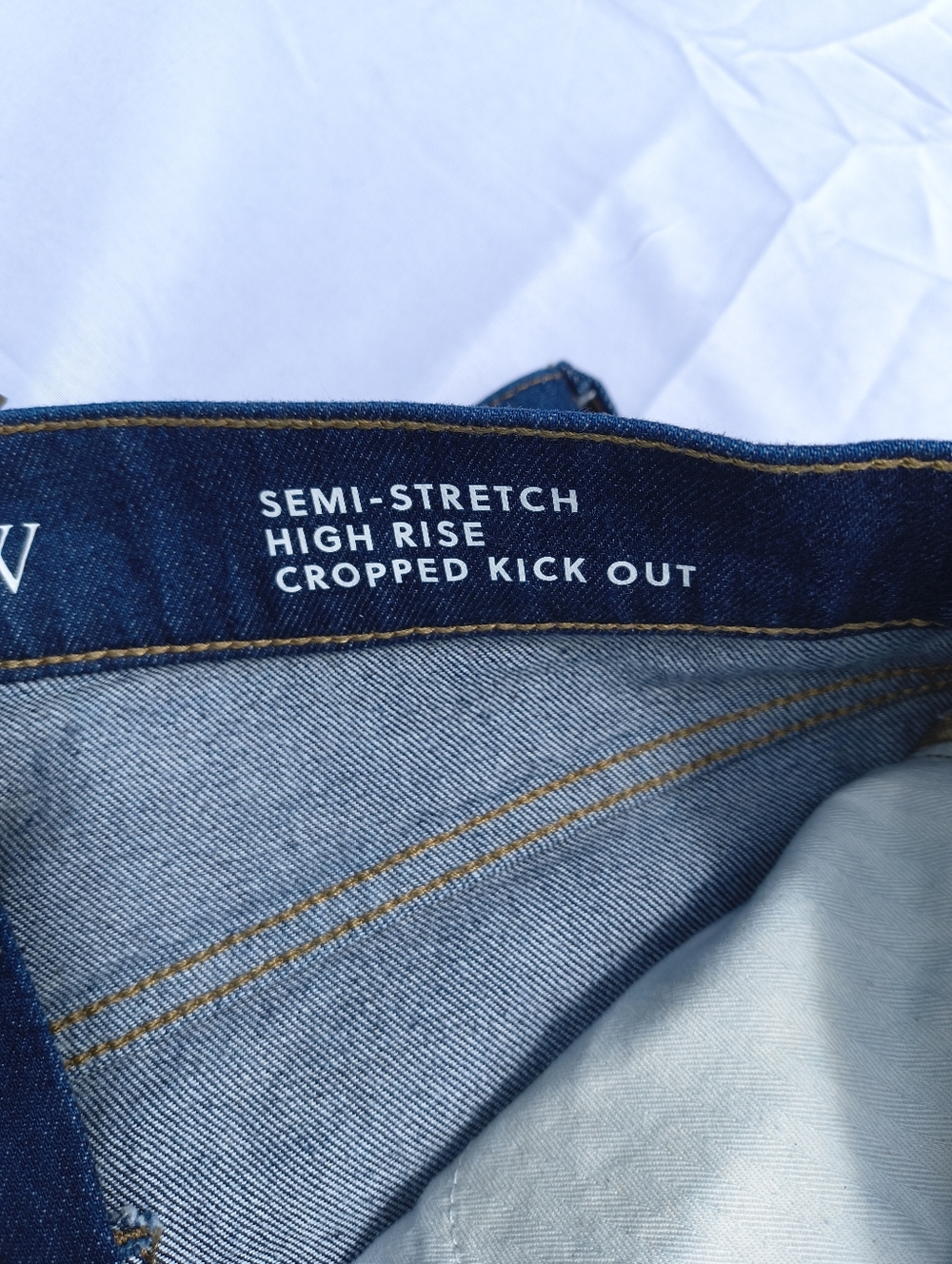 J.Crew Semi-stretch High Rise Cropped Kick Out Jeans Size 25T - Picture 5 of 9
